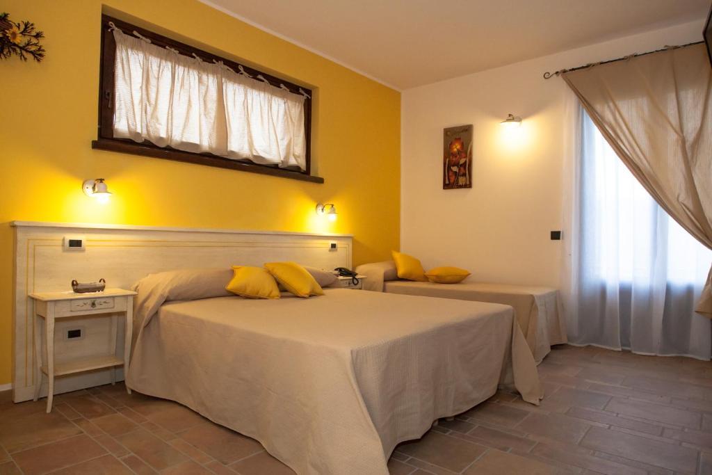 Agriturismo La Dimora Del Contadino Mondovi Bilik gambar