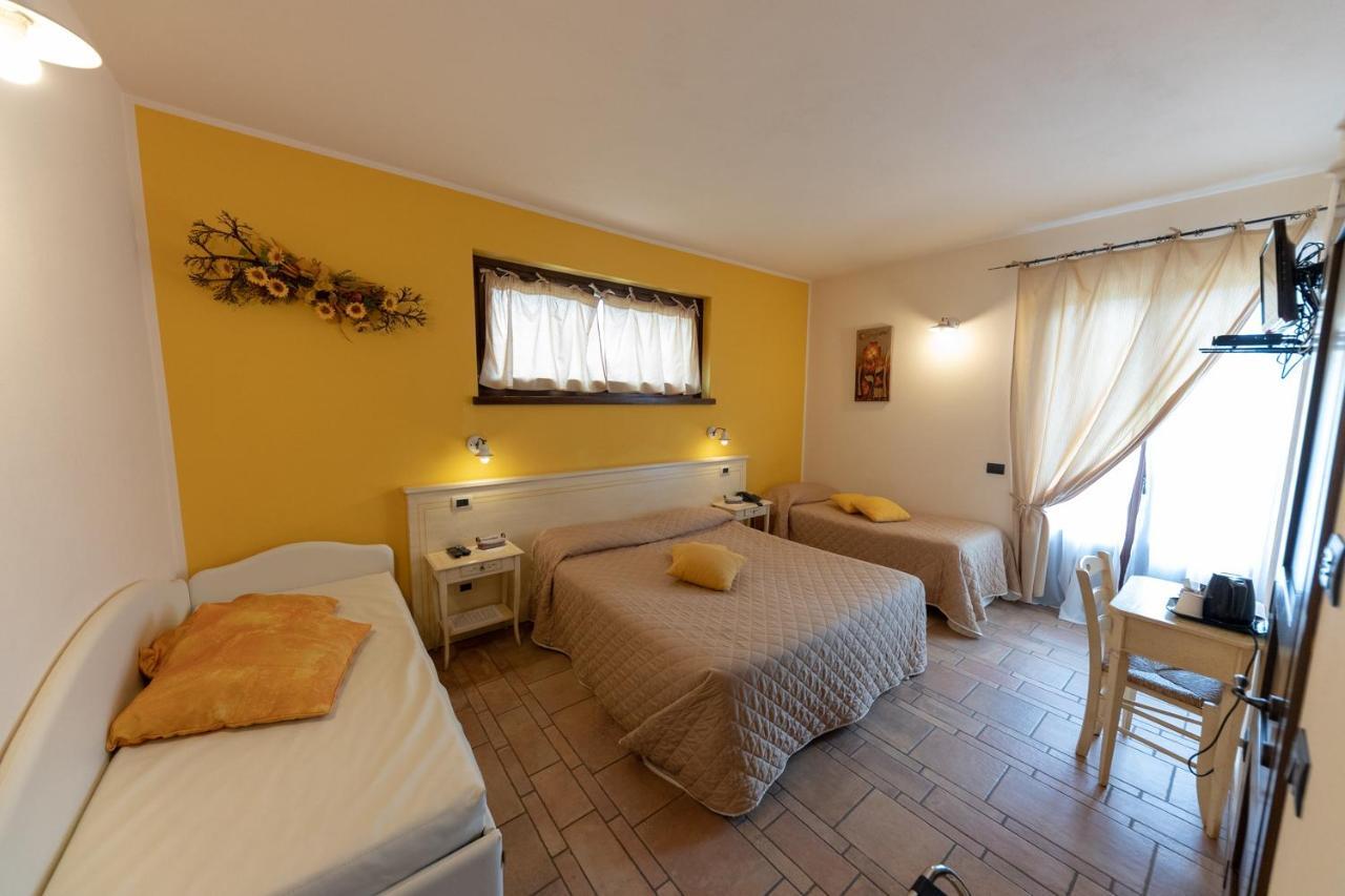 Agriturismo La Dimora Del Contadino Mondovi Luaran gambar